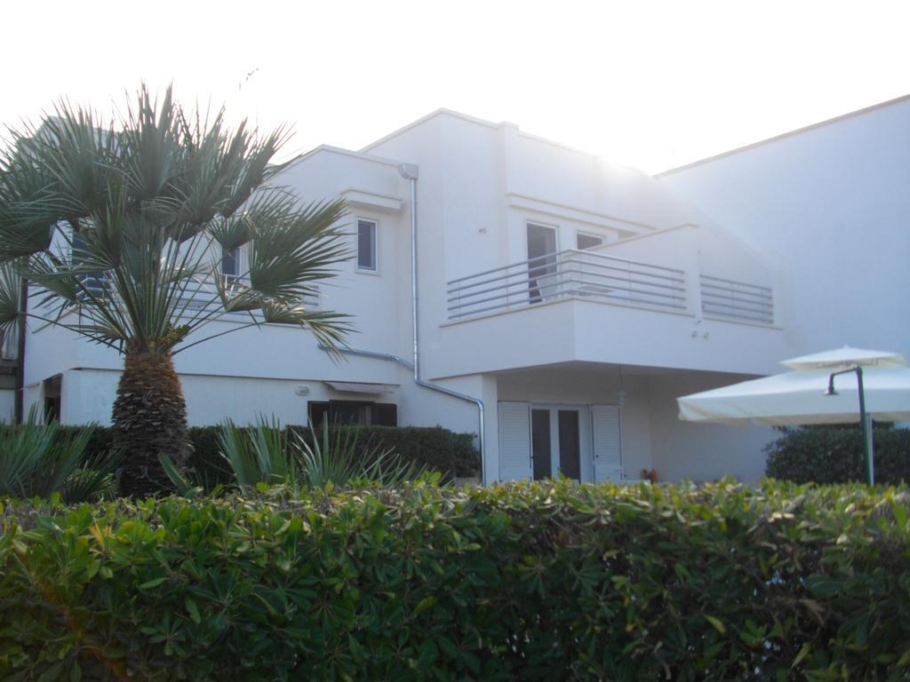 B&B Villa Cinzia 토레 산타 사비나 외부 사진