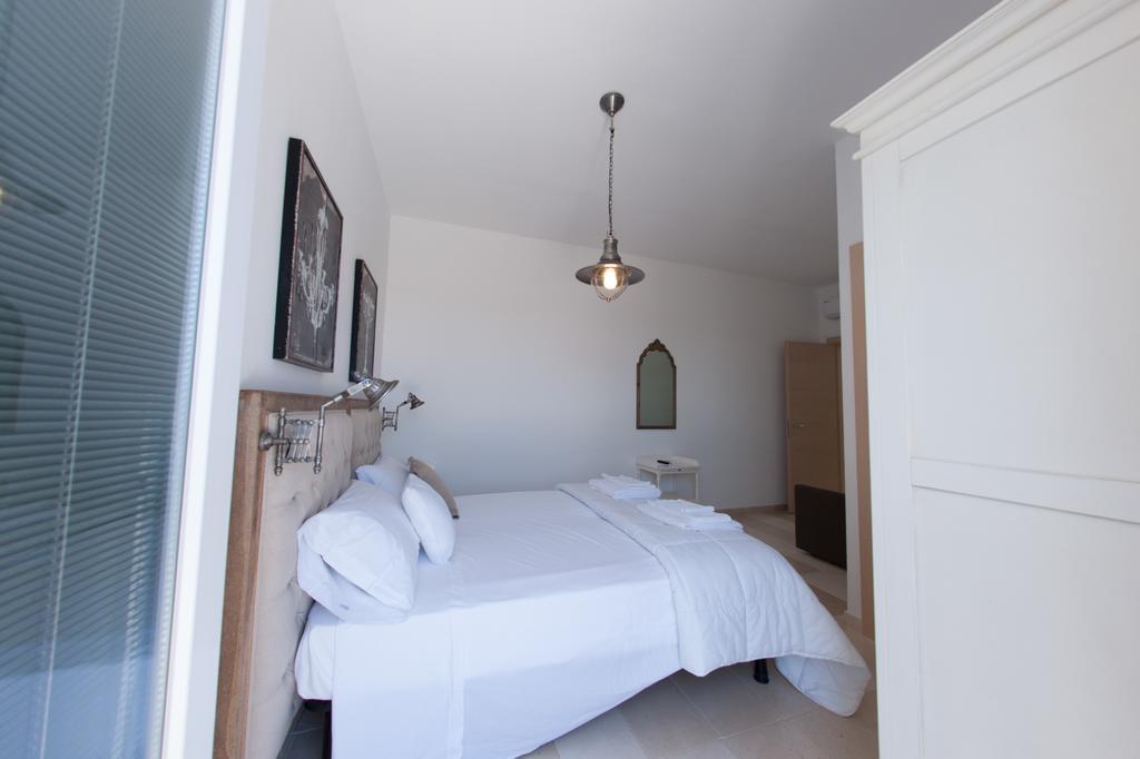 B&B Villa Cinzia 토레 산타 사비나 외부 사진